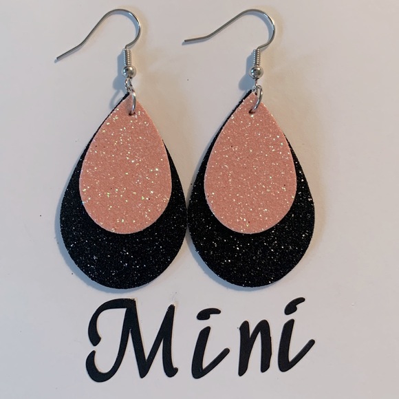 🖤Pick Any 3 for $12🖤 Mini Faux Leather Teardrop Earrings Sparkle - Picture 3 of 8